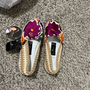 Angel Lozano Unique  Embroidered Slip•On Espadrilles 🌵7